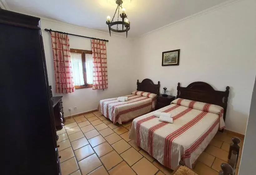 Hostelli Restaurante Venta Tomas