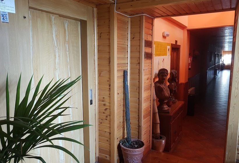 Hostal Sierra De Baza