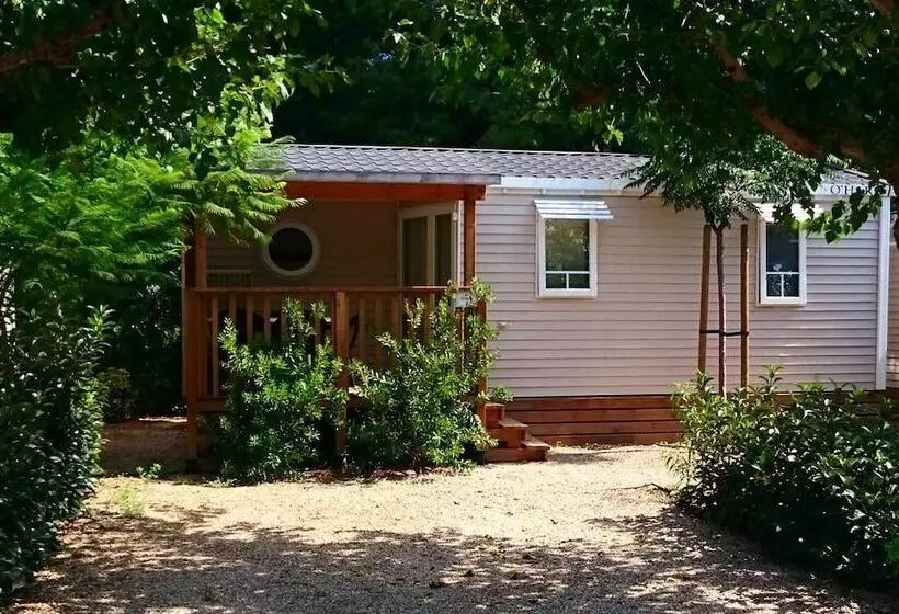 Hotelli Camping Clarà