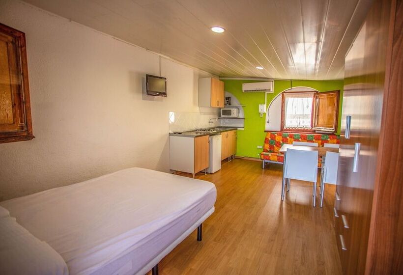 בית מלון כפרי Camping Clarà