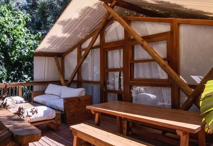 Hotelli Taiga Almeria Playa