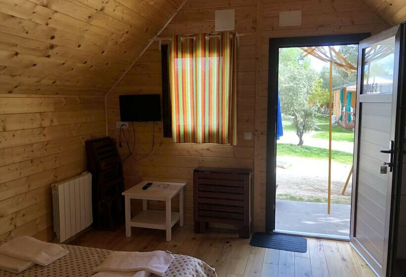 ホテル Camping Pico De La Miel