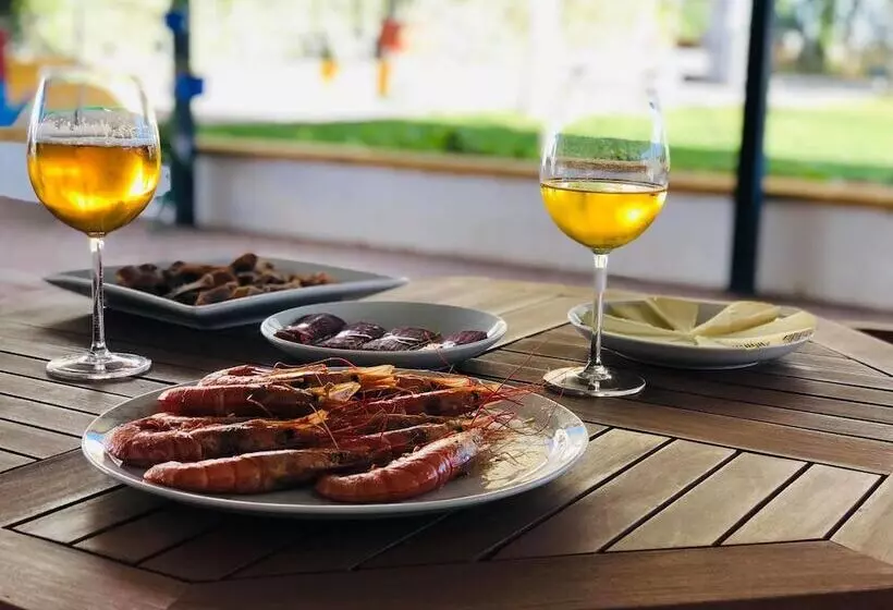 هتل Casa Rural La Jara