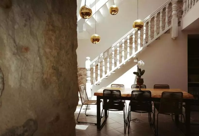 Hotelli Old Town Sxvi   Adults Only