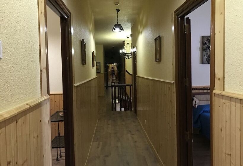 酒店 Hostal Puerto