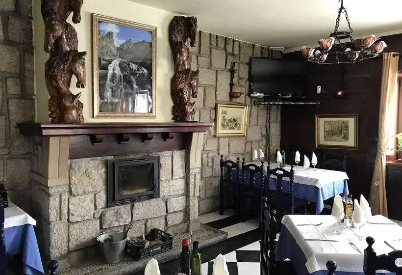 Hotelli Hostal Puerto