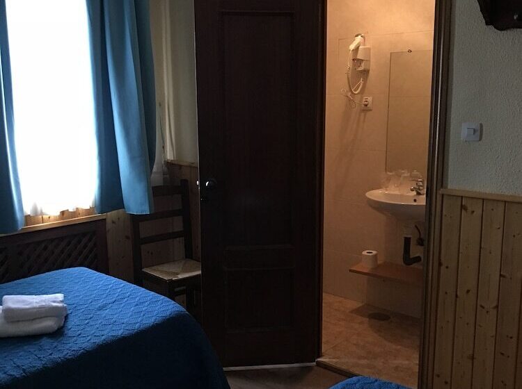 酒店 Hostal Puerto