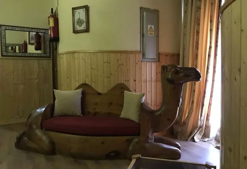 Hotelli Hostal Puerto