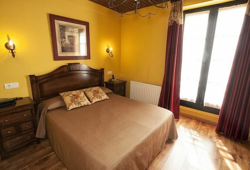 فندق La Casona De Sobrepiedra
