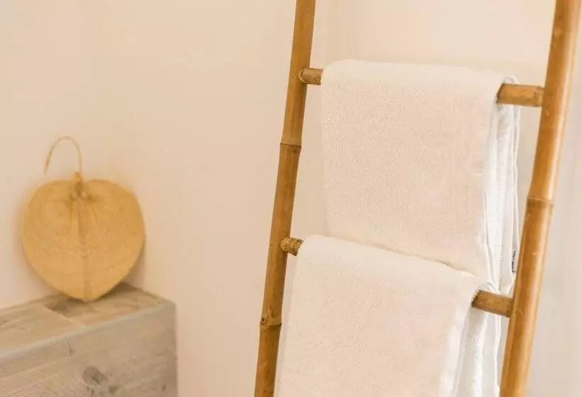 Hotelli Pardela Menorca