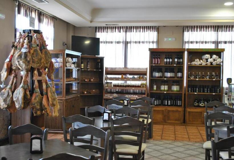 בית מלון כפרי Restaurante Dama De Baza