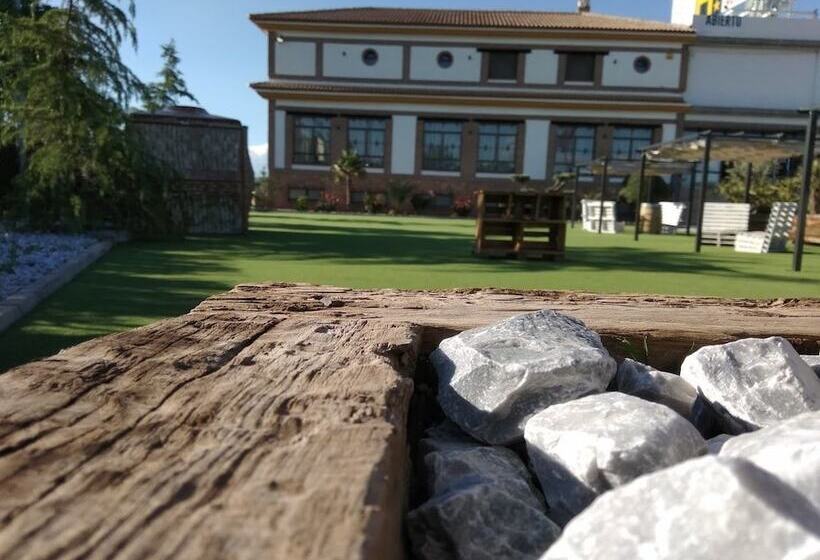 בית מלון כפרי Restaurante Dama De Baza