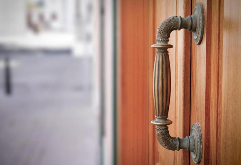 فندق Old Town Sxvi   Adults Only