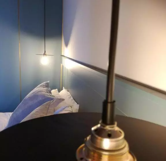 Hotelli Old Town Sxvi   Adults Only