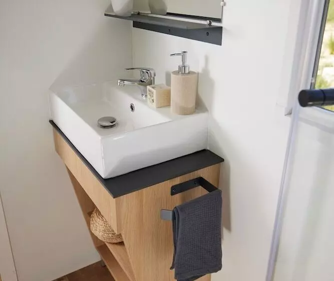 Hotelli Taiga Almeria Playa