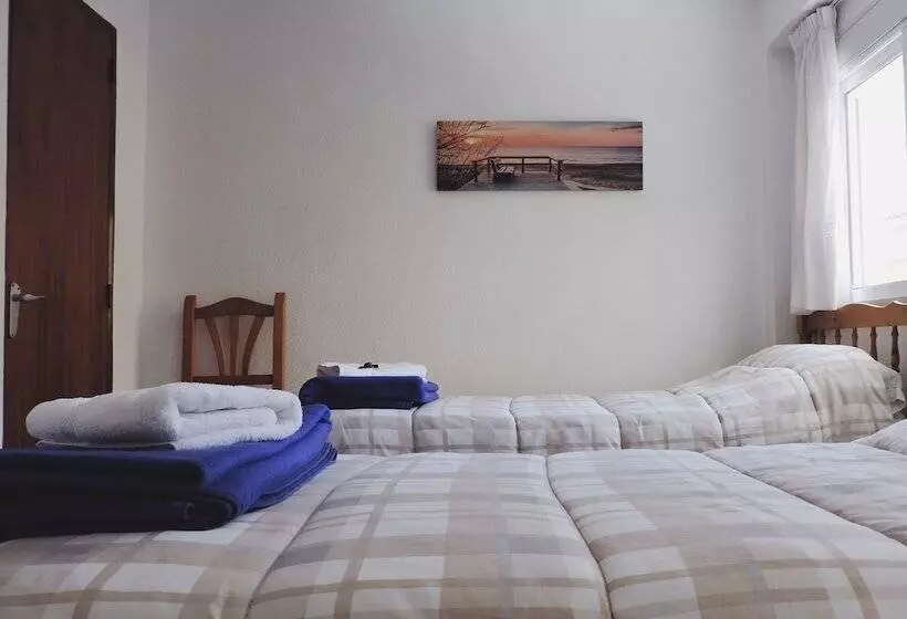 Majatalo Hostal Monreal