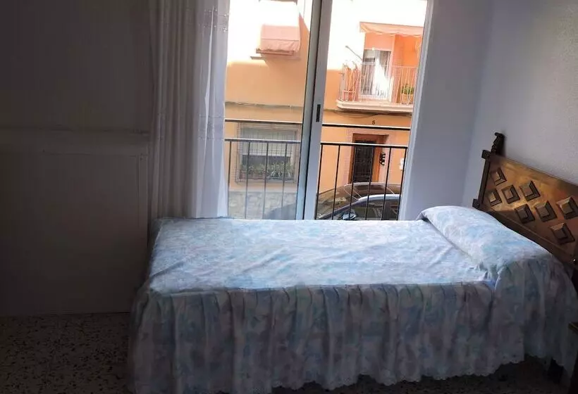 Majatalo Hostal Monreal