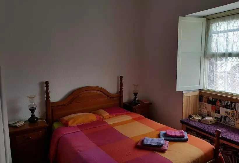 Retkeilymaja Ratones De Biblioteca