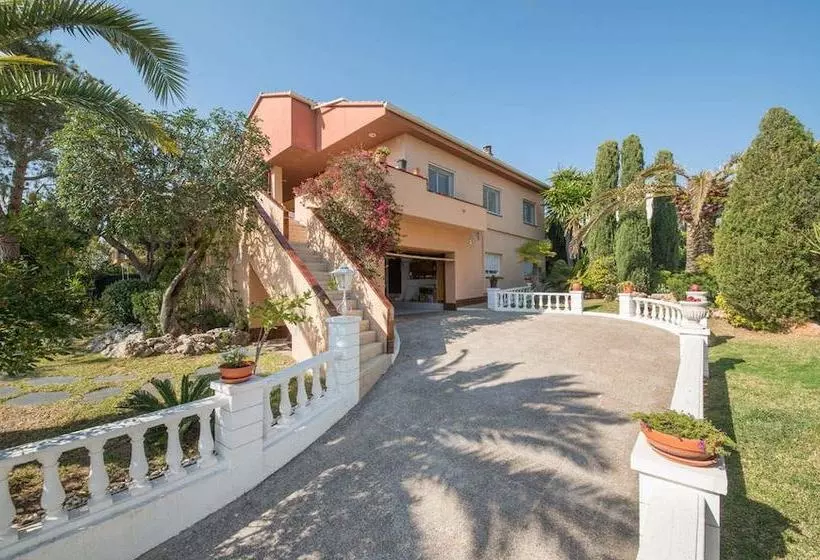 Villa Amparo