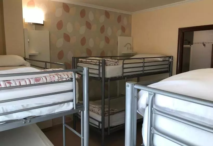 Retkeilymaja O Cruceiro