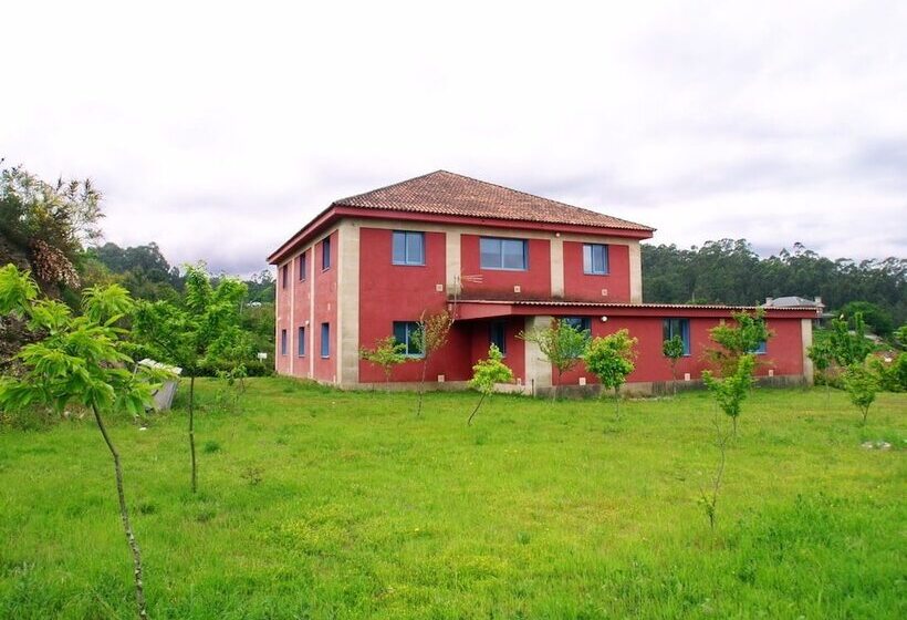 Albergue Villafranca   Hostel