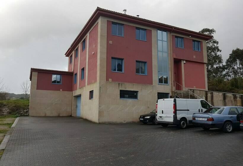 Albergue Villafranca   Hostel