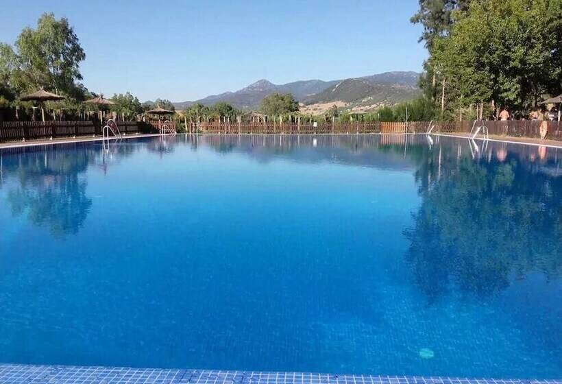 Casa Galuz, Entre La Sierra Y El Mar