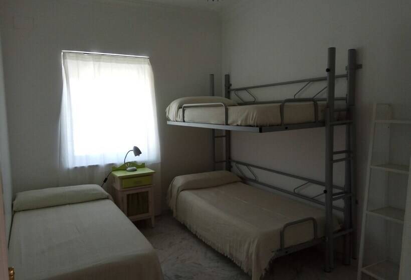 Casa Galuz, Entre La Sierra Y El Mar