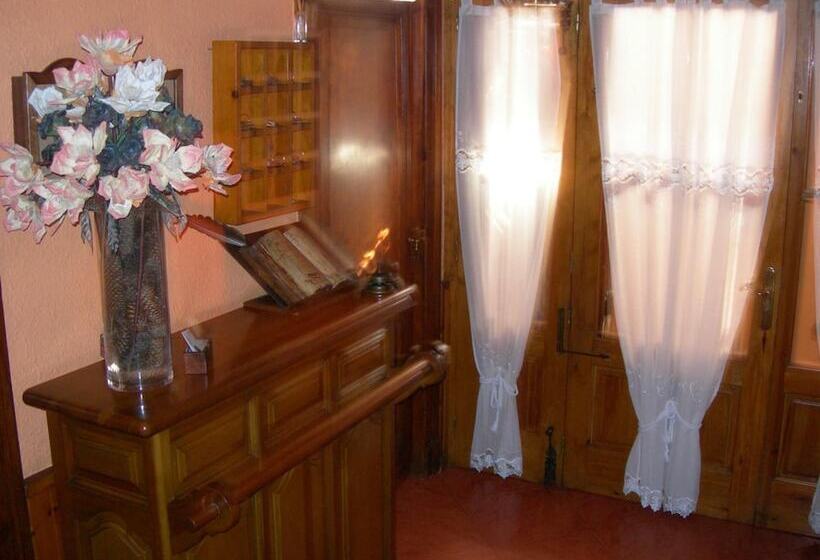 فندق فئة نجمة واحدة Alojamiento Rural Ostau Era Nheuada