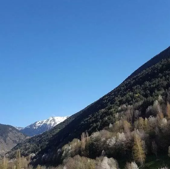 簡易ホテル Alojamiento Rural Ostau Era Nheuada