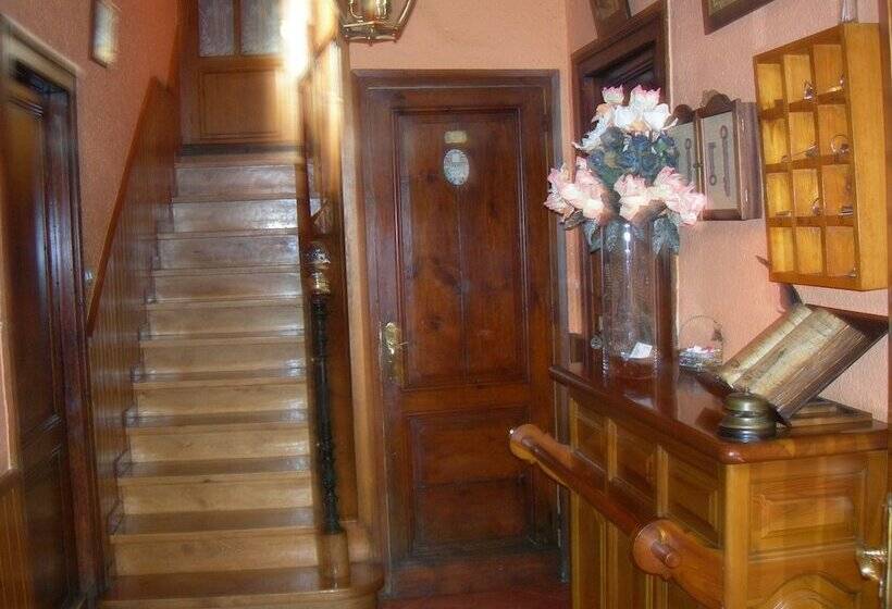 فندق فئة نجمة واحدة Alojamiento Rural Ostau Era Nheuada