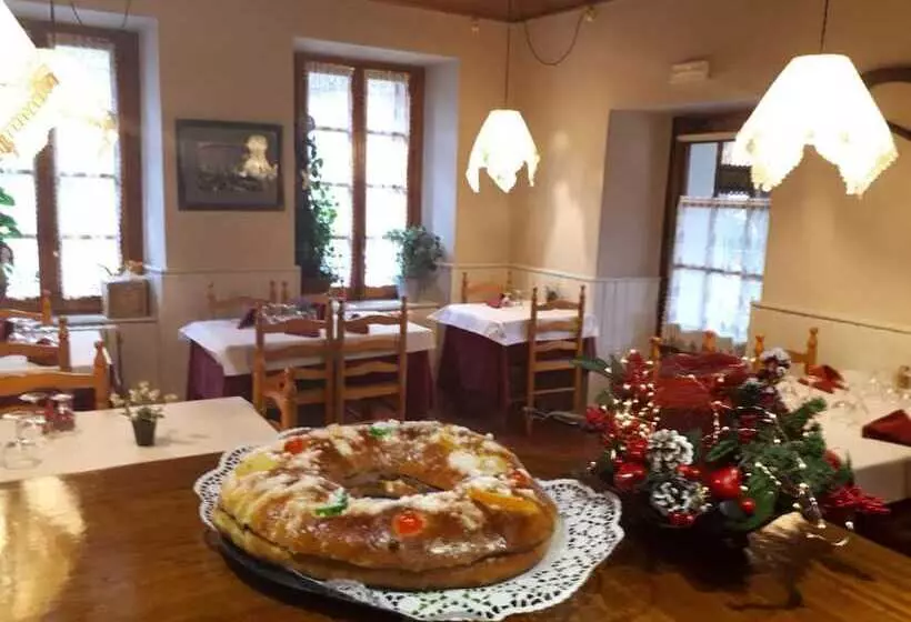 簡易ホテル Alojamiento Rural Ostau Era Nheuada