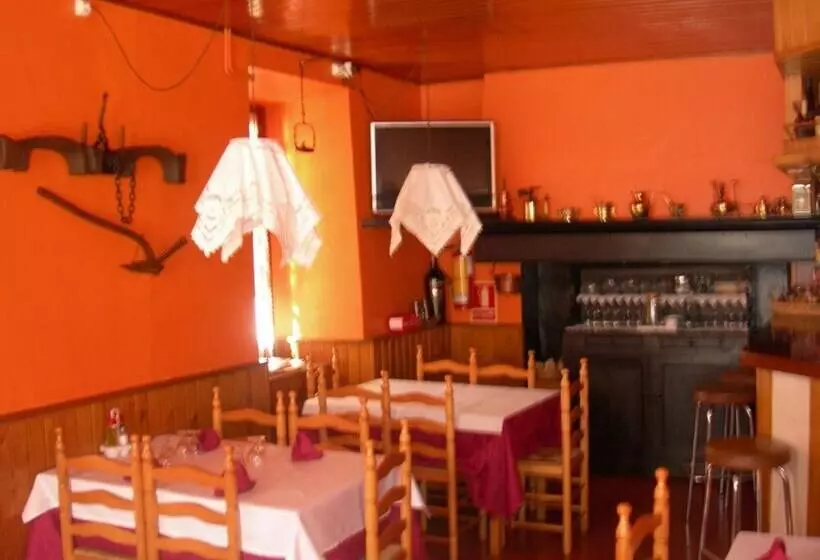 簡易ホテル Alojamiento Rural Ostau Era Nheuada