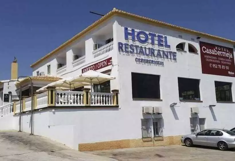 مسافرخانه Casabermeja