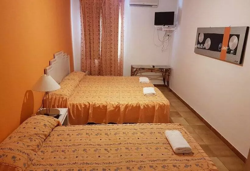 Hostal Los Arcos