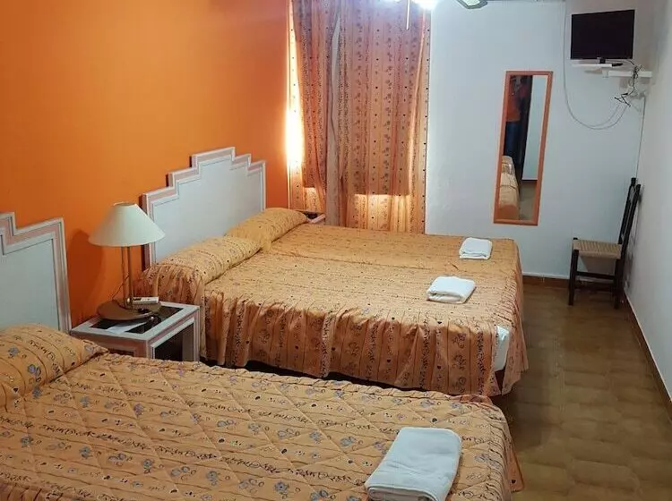 Hostal Los Arcos