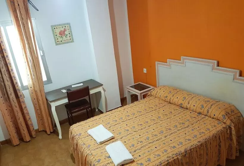 Hostal Los Arcos
