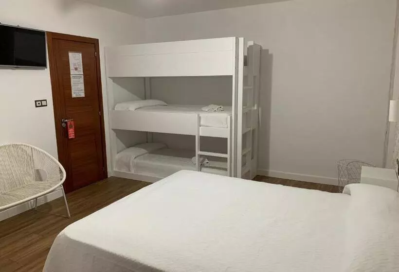 Hostal Solymar