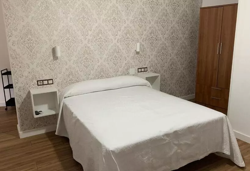 Hostal Solymar