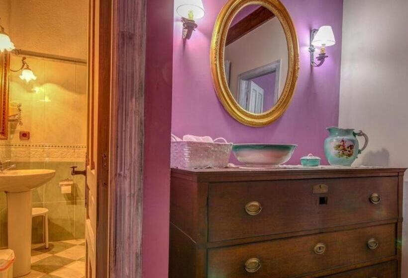 هتل Casona Dos Lagos