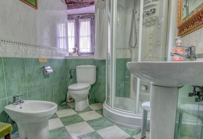 هتل Casona Dos Lagos