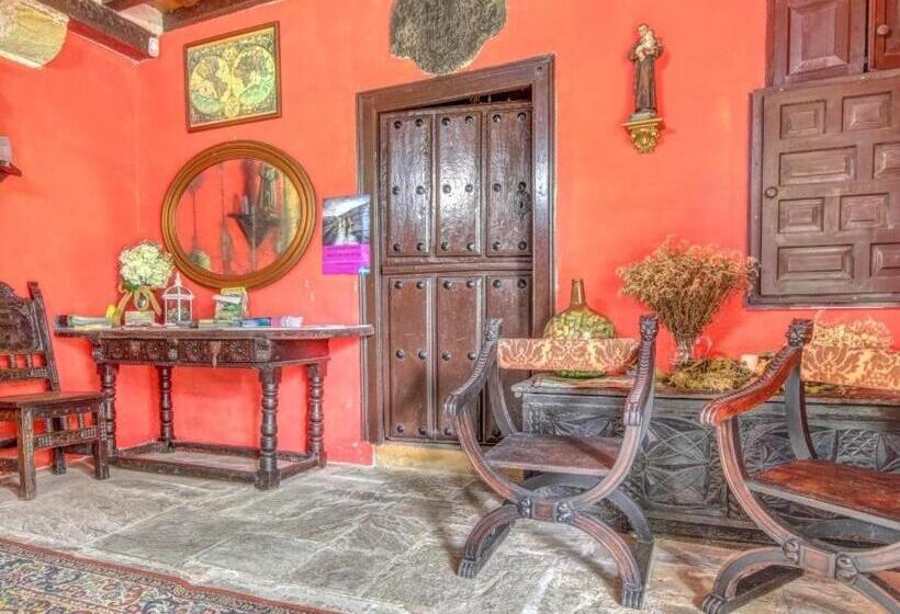 هتل Casona Dos Lagos