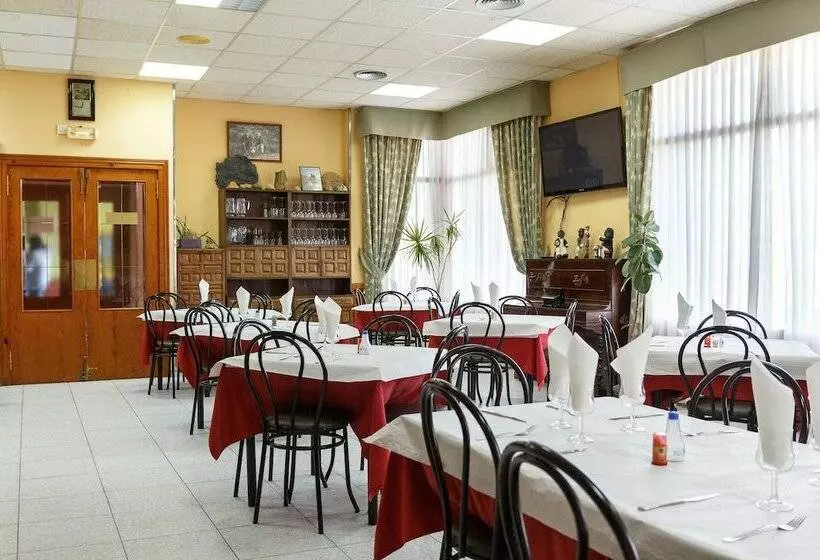 هتل Restaurante Altabella