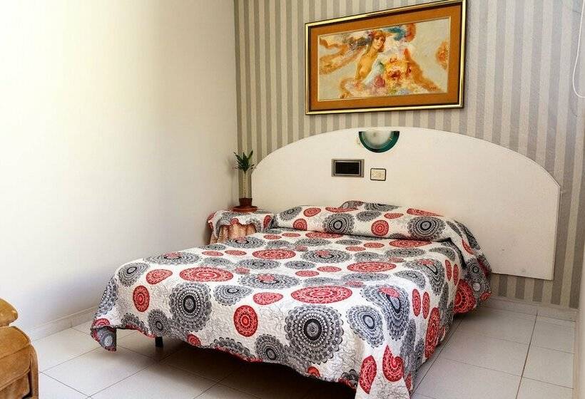 호텔 Restaurante Altabella