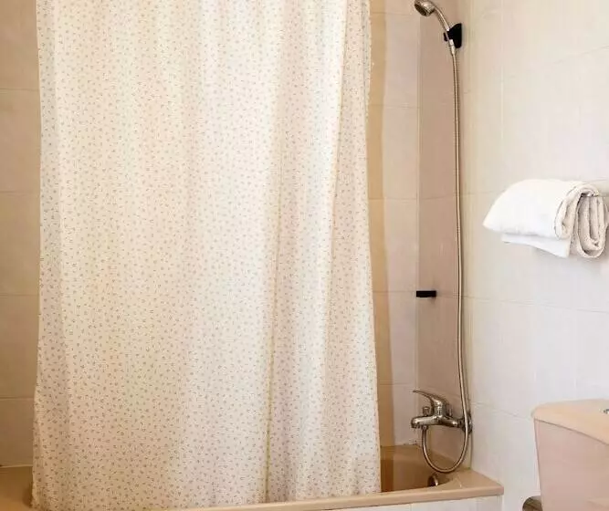 هتل Restaurante Altabella