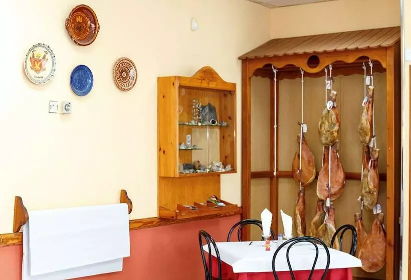 هتل Restaurante Altabella