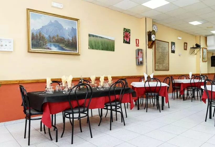 هتل Restaurante Altabella
