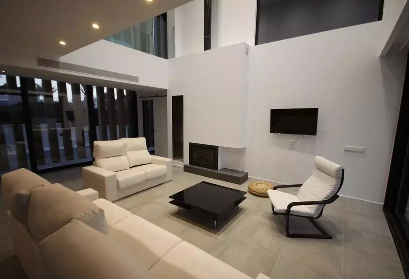 Inmovecos Villa Gawy