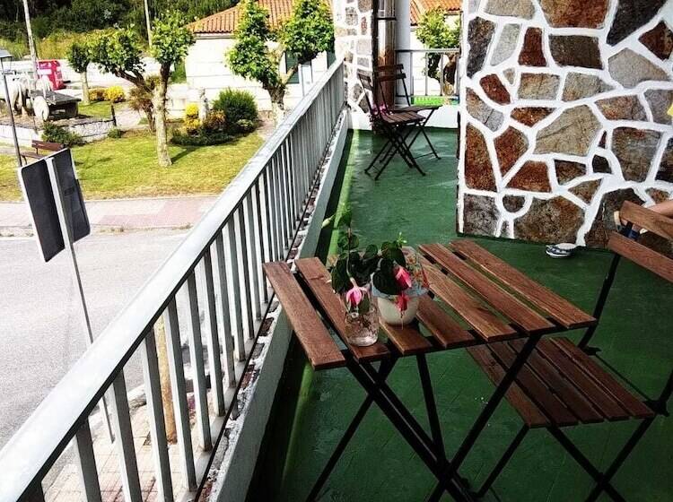 פנסיון Mar De Rosas