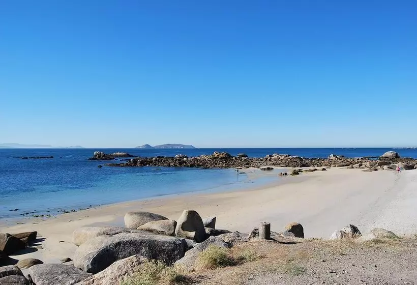 ペンション Mar De Rosas